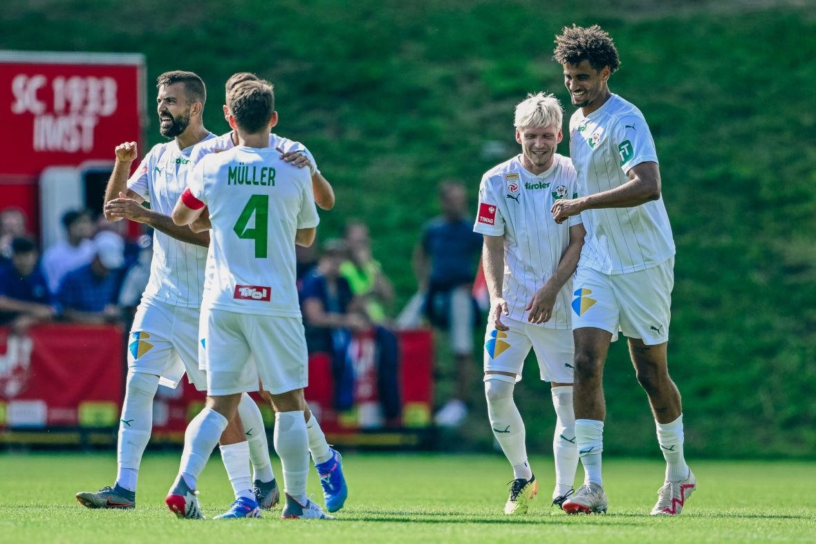 Mittelfeldregisseur Bror Blume markierte mit seinem Freistoßtreffer die 1:0-Pausenführung