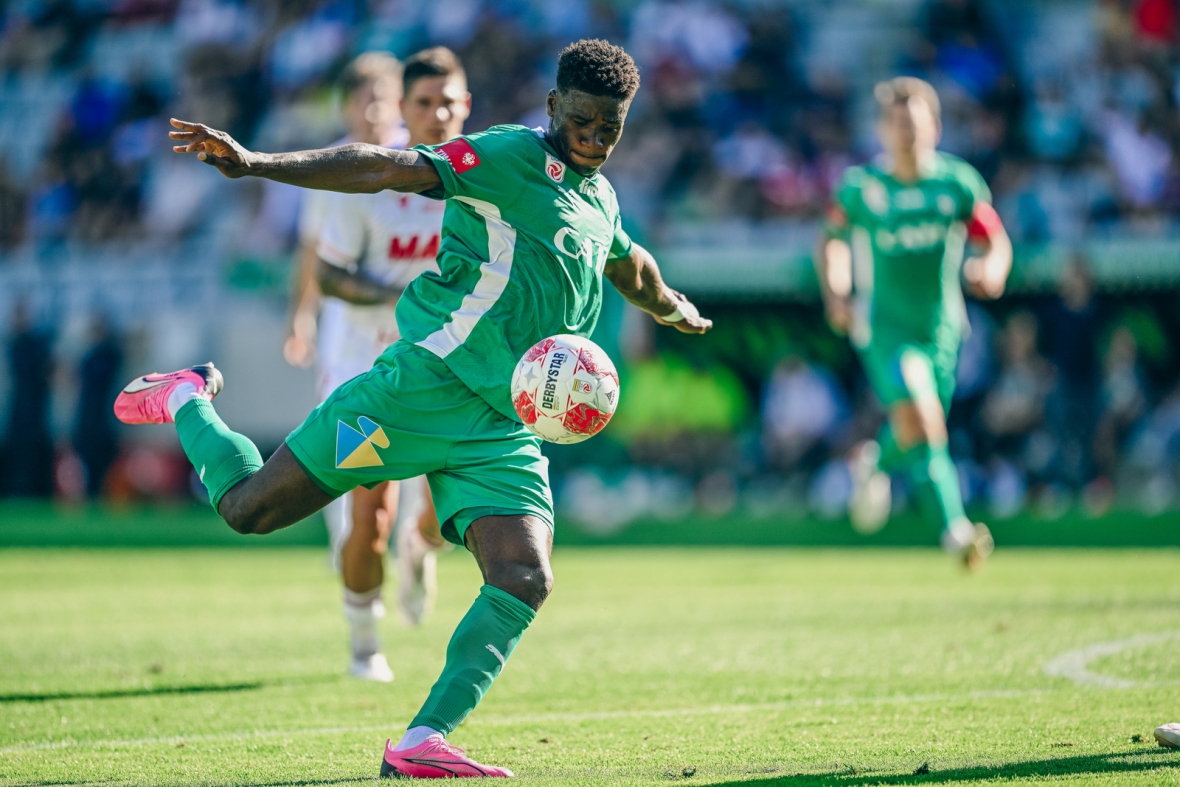 Mr. Blau-Weiss Linz: Mahamadou Diarra erzielte vergangene Saison vier Treffer gegen die Stahlstädter