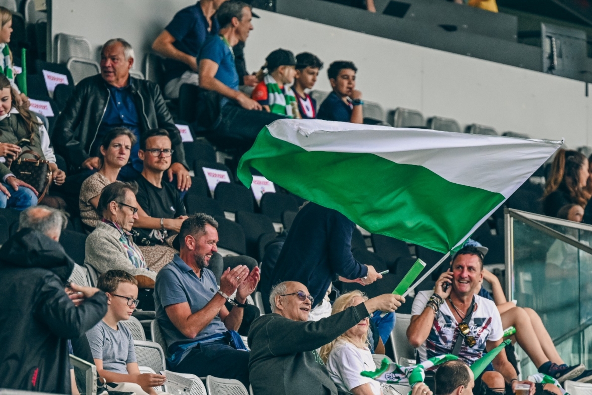 3.650 Zuschauer:innen sorgten im Tivoli Stadion Tirol für eine tolle Stimmung